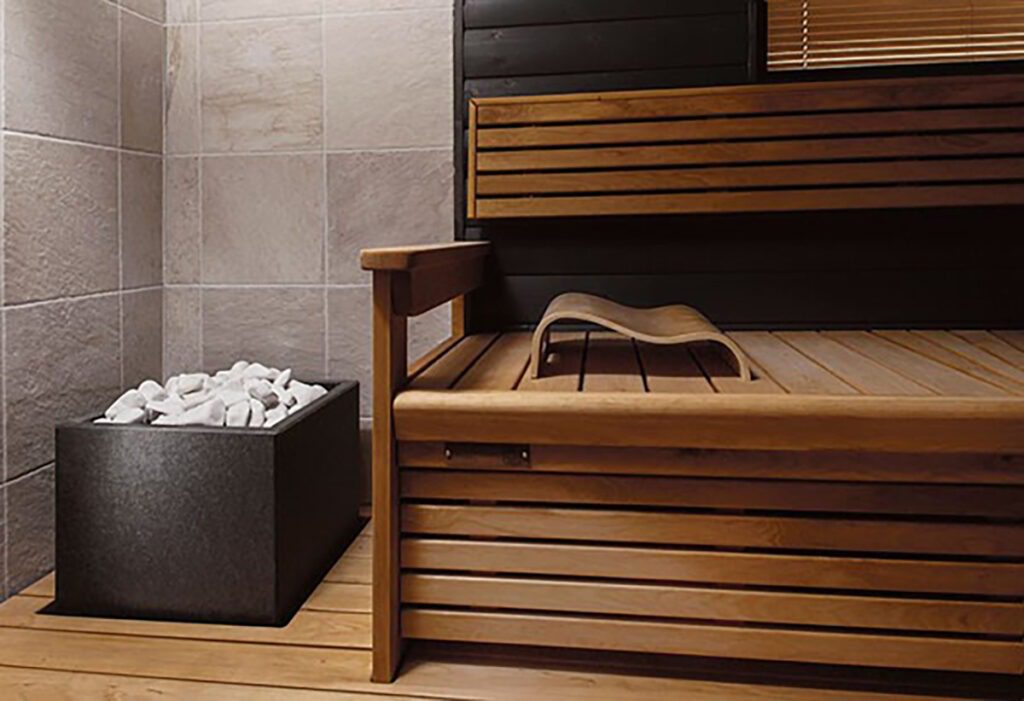 sauna and jacuzzi 4 1024x701 - سونا و جکوزی؛ از طراحی تا ساخت